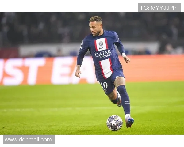 内马尔再度受伤影响巴黎欧冠前景球队士气堪忧