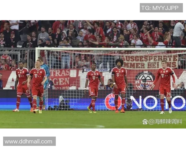 利物浦与阿森纳激战正酣双方争夺英超积分榜关键战役